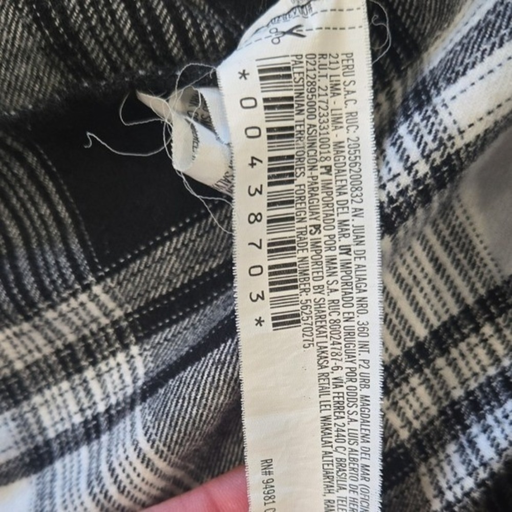 Forever 21 Space Jam A New‎ Legacy Men XL Flannel Shirt Colorblock Plaid Patch - Picture 7 of 8